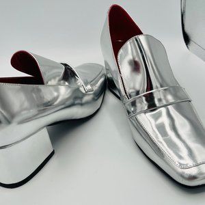 Gorgeous silver block heel loafers from Dorateymur